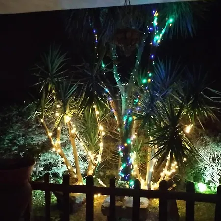 فندق مبيت وإفطار Il Giardino Di Eolo 4*