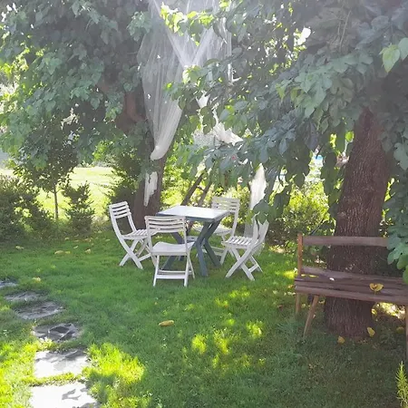 Bed and Breakfast Il Giardino Di Eolo 4*