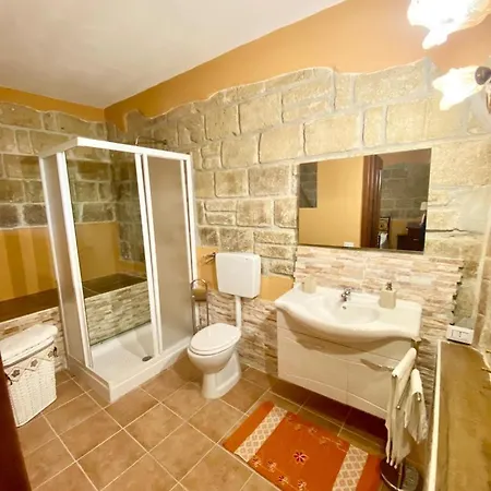 فندق مبيت وإفطار Il Giardino Di Eolo 4*